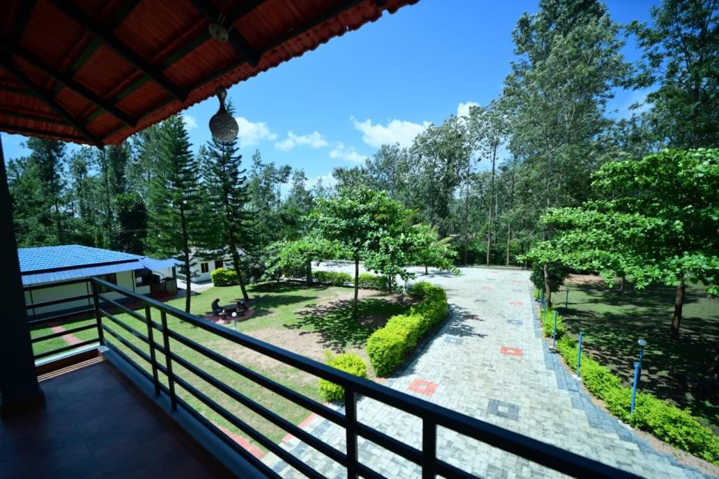 Sipayi Resort Coorg Kushalnagar Exterior photo